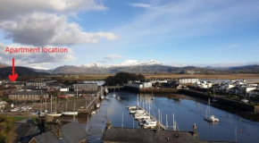 Porthmadog Harbour Town - High Street apartment.